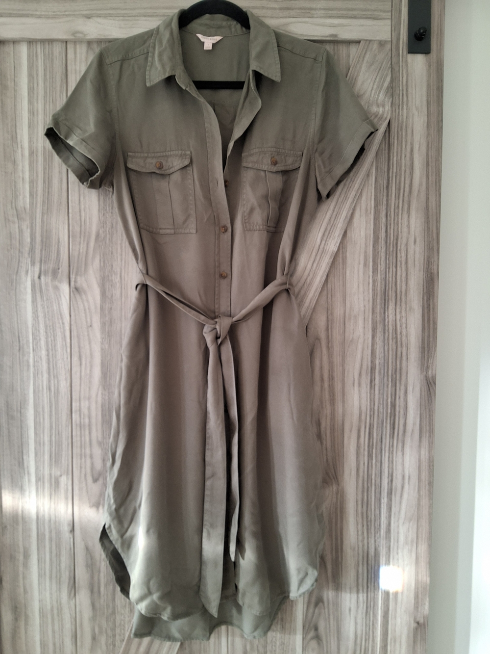 Short-Sleeve Olive Midi Shirt Dress with Self Tie Waist